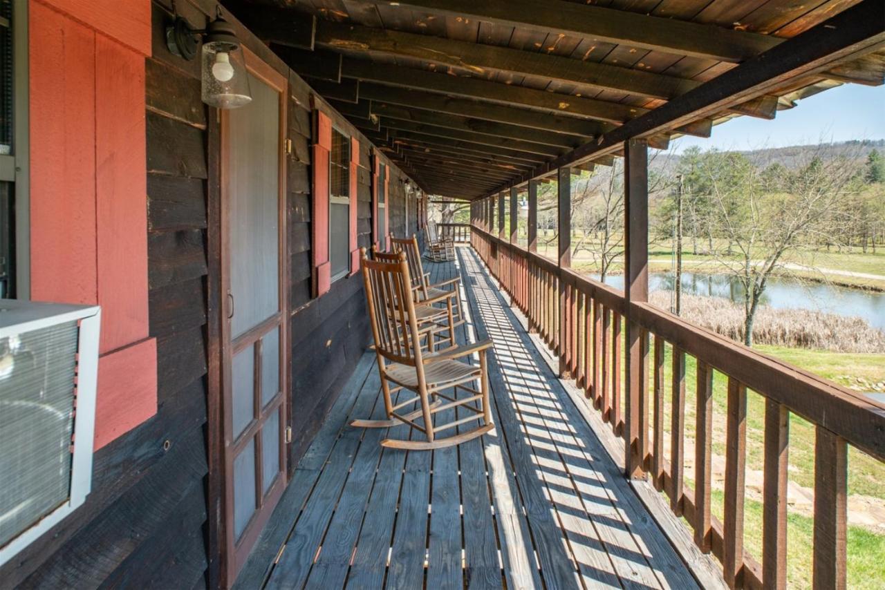 Coyote Lodge At Deerwoode Reserve 布里瓦德 外观 照片